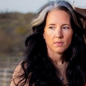 Meet your Posher, Robyn